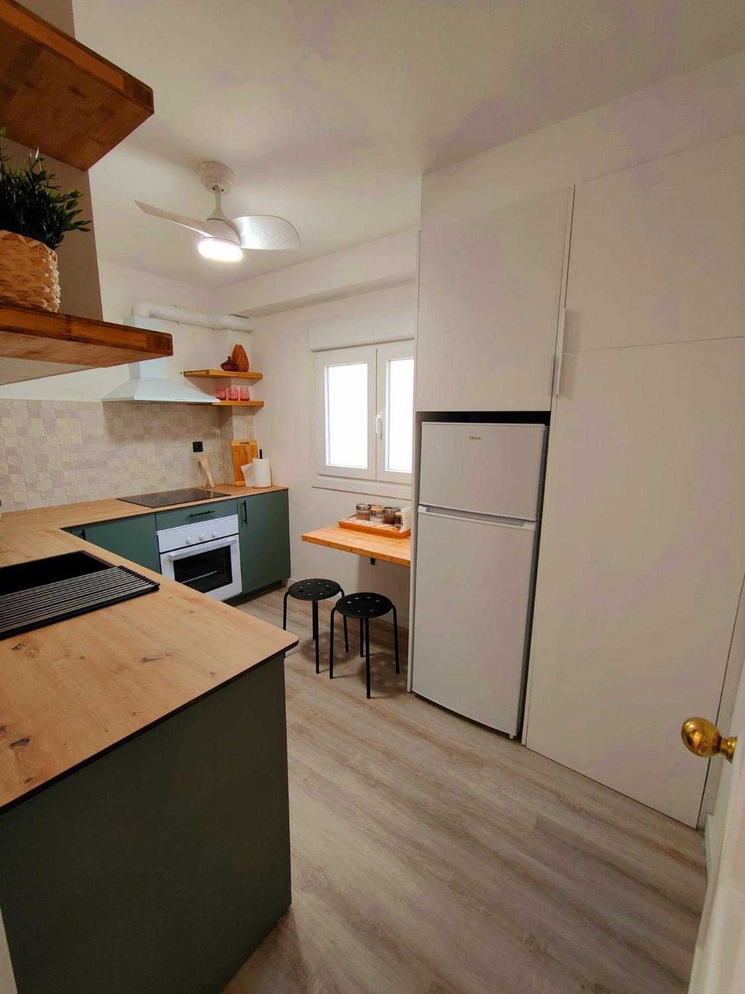 Almeria Sol Y Sur Apartmento - Netflix Y Parking Gratuito Eksteriør billede